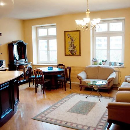 Two Bedroom Luxury Apartment Lvov Exteriér fotografie